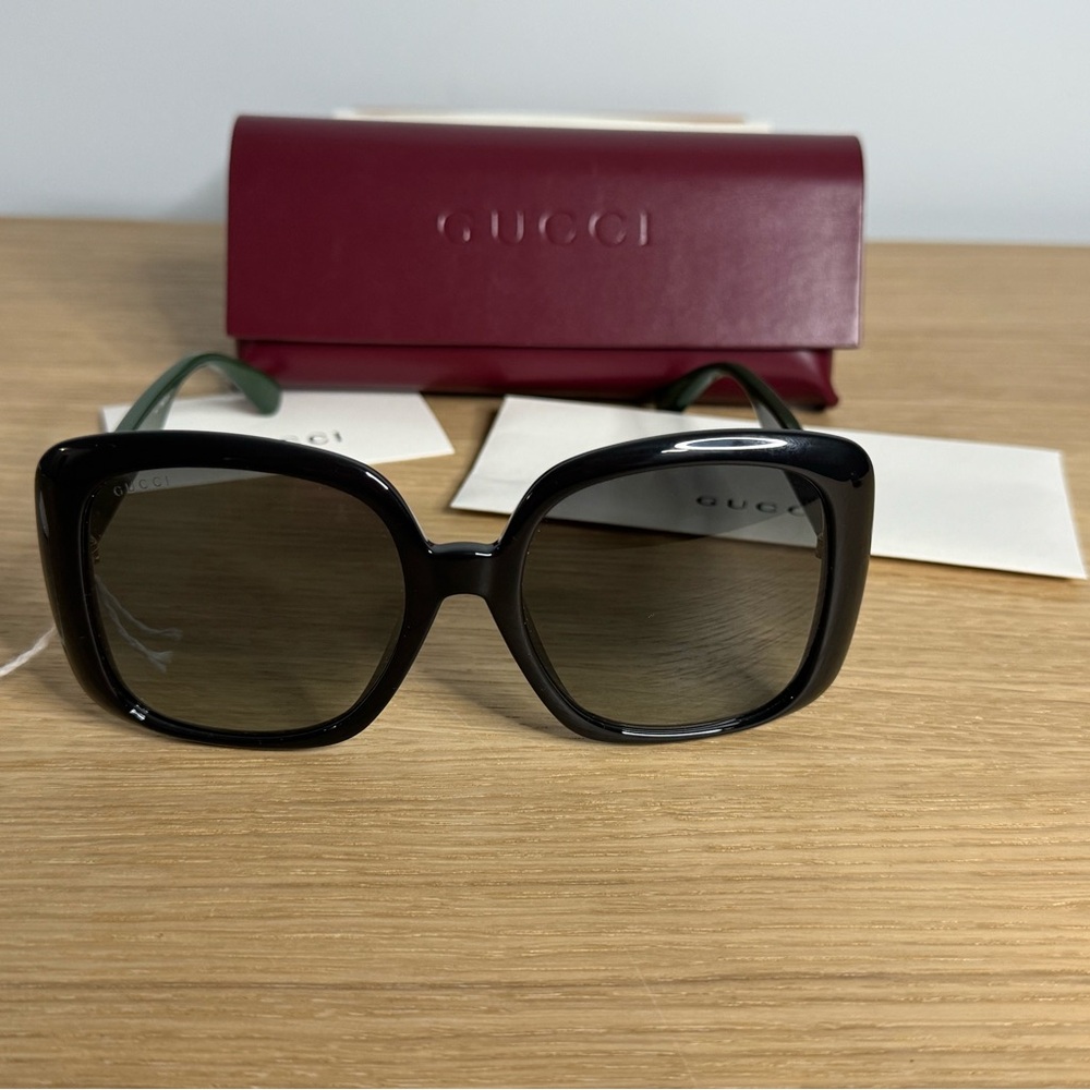 Gucci Black oversized Sunglasses - Picture 5 of 7
